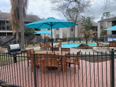 Main picture of 1100 Augusta Dr