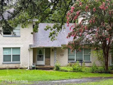 Main picture of 6259 S Lakeshore Dr