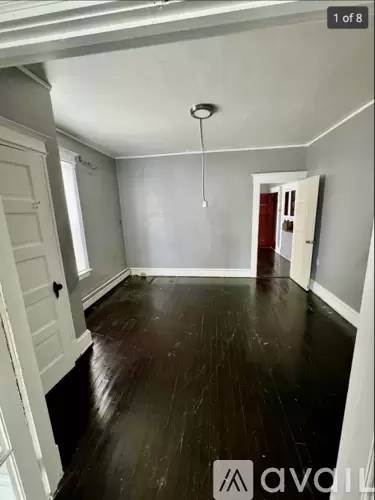 Main picture of 27 Bond St
