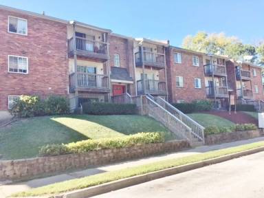 Main picture of 4038 McGee St