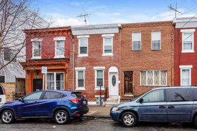 Main picture of 2333 E Huntingdon St