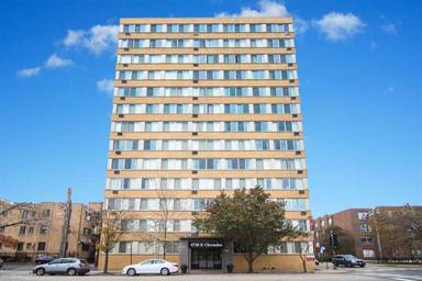 Main picture of Clarendon Shores