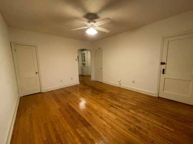 Main picture of 4021 Davis Pl NW