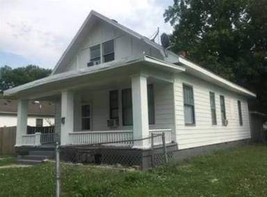 Main picture of 613 Monroe Ave