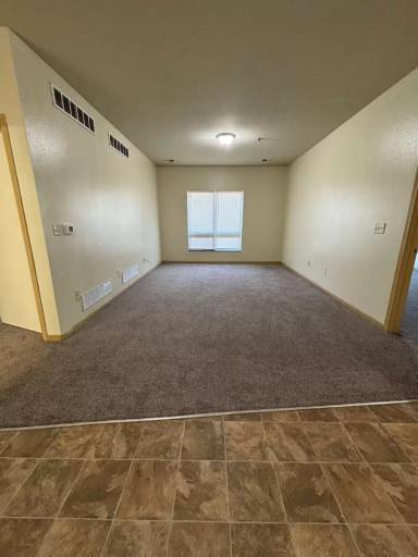 Main picture of 1210 W North Ave