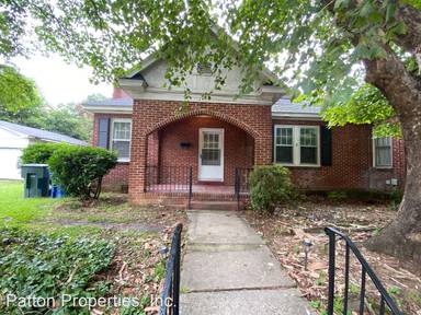 Main picture of 2629 Monroe St