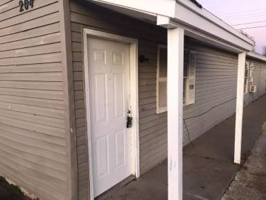 Main picture of 204 N Mississippi St