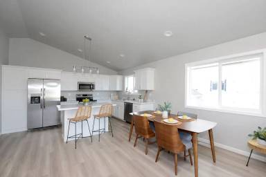 Main picture of 3685 56th St S