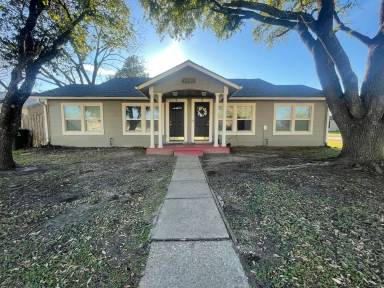 Main picture of 1900 Echols St
