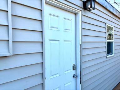 Main picture of 7937 SE Bybee Blvd
