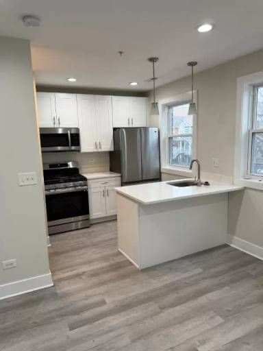 Main picture of 2242 W 18th Pl