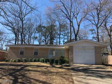 Main picture of 1110 Edgehill