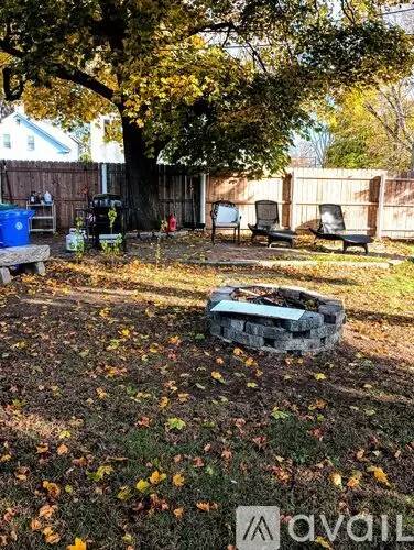 Main picture of 198 Knight Ave