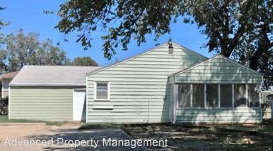 Main picture of 1800 Elaine Dr