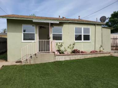 Main picture of 2735 A Ave