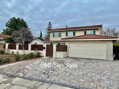 Main picture of 1095 Castleton Way