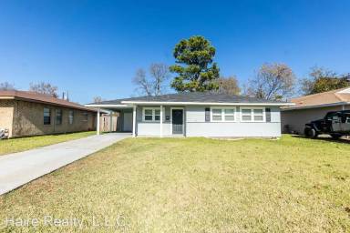 Main picture of 3259 Sarah St