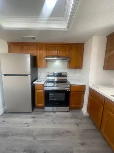 Main picture of 148 E Amador St