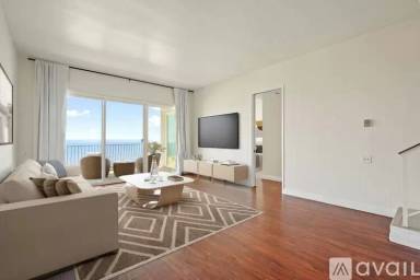 Main picture of 18103 Coastline Dr