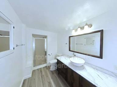 Main picture of 936 Highland Ave