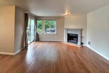 Main picture of 20324 Bothell Everett Hwy