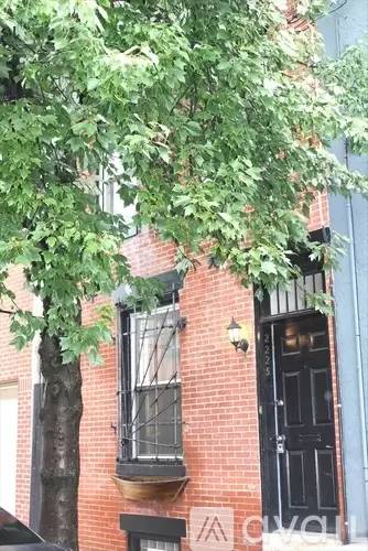 Main picture of 2225 Kater St