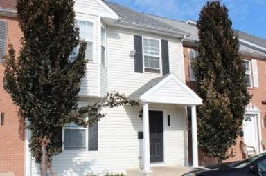 Main picture of 1101-1129  N Byrne Rd