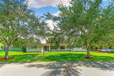 Main picture of 7455 SW 134th St