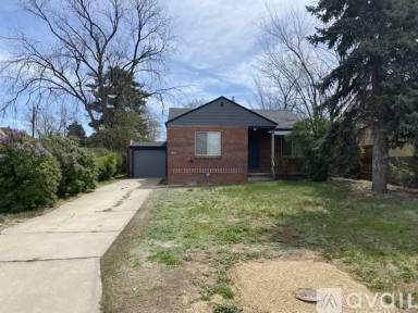 Main picture of 2900 N Saint Paul St