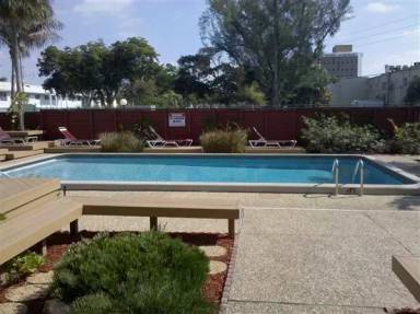 Main picture of Executive Manor