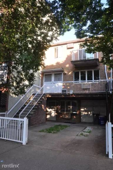 Main picture of 7913 18th Ave