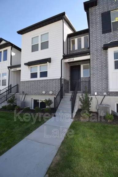Main picture of 4312 W Silver Peak Ln