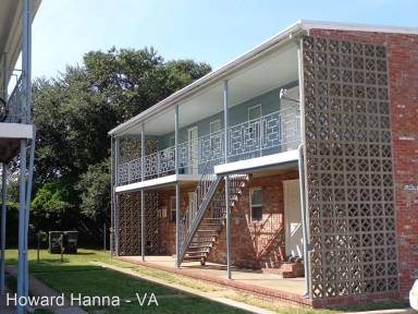 Main picture of 9627 1st Bay St