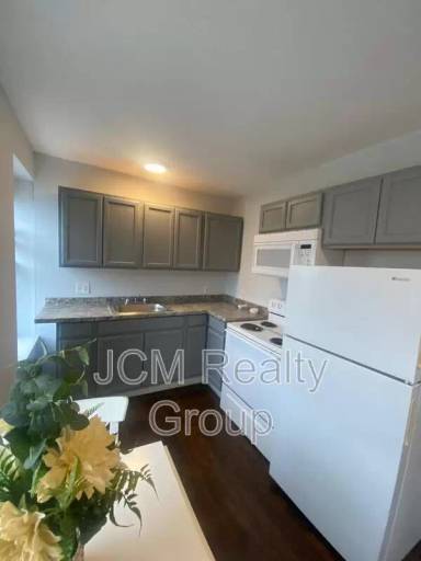 Main picture of 56 Johnson St
