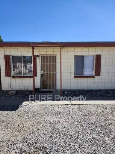 Main picture of 602 N Orchard Ave