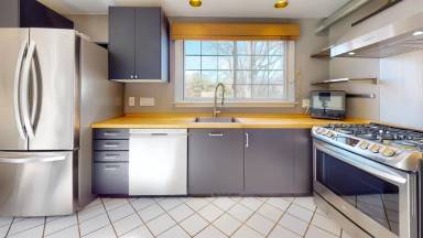 Main picture of 16 Pemberwick Rd