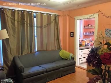 Main picture of 9 Upland Rd