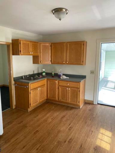 Main picture of 43 Franklin St