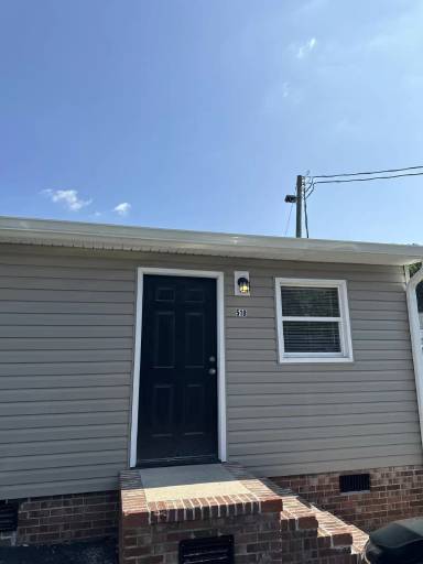 Main picture of 500 Sutton Rd
