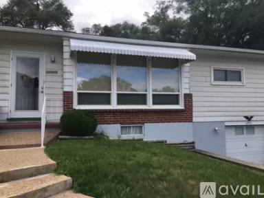 Main picture of 12715 Bowling St