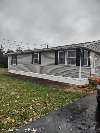 Main picture of 2950 Strasburg Rd