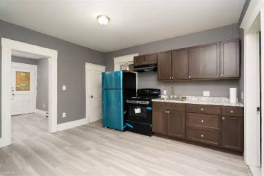 Main picture of 66 Bell St