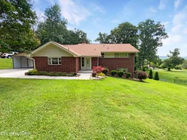Main picture of 5802 Tazewell Pike