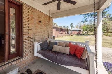 Main picture of 229 Vine St