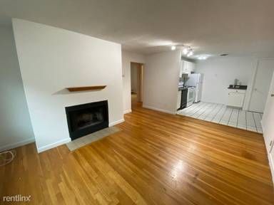 Main picture of 50 Evergreen St
