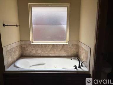 Main picture of 11216 SW 37th St
