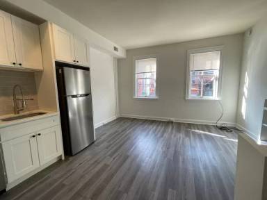 Main picture of 785 S 2nd St