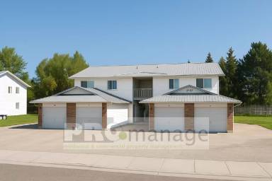 Main picture of 2137 Stace St