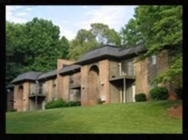 Main picture of 400 Orchard Trace Ln