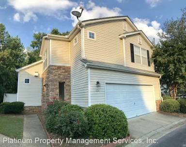 Main picture of 424 Harmony Ct